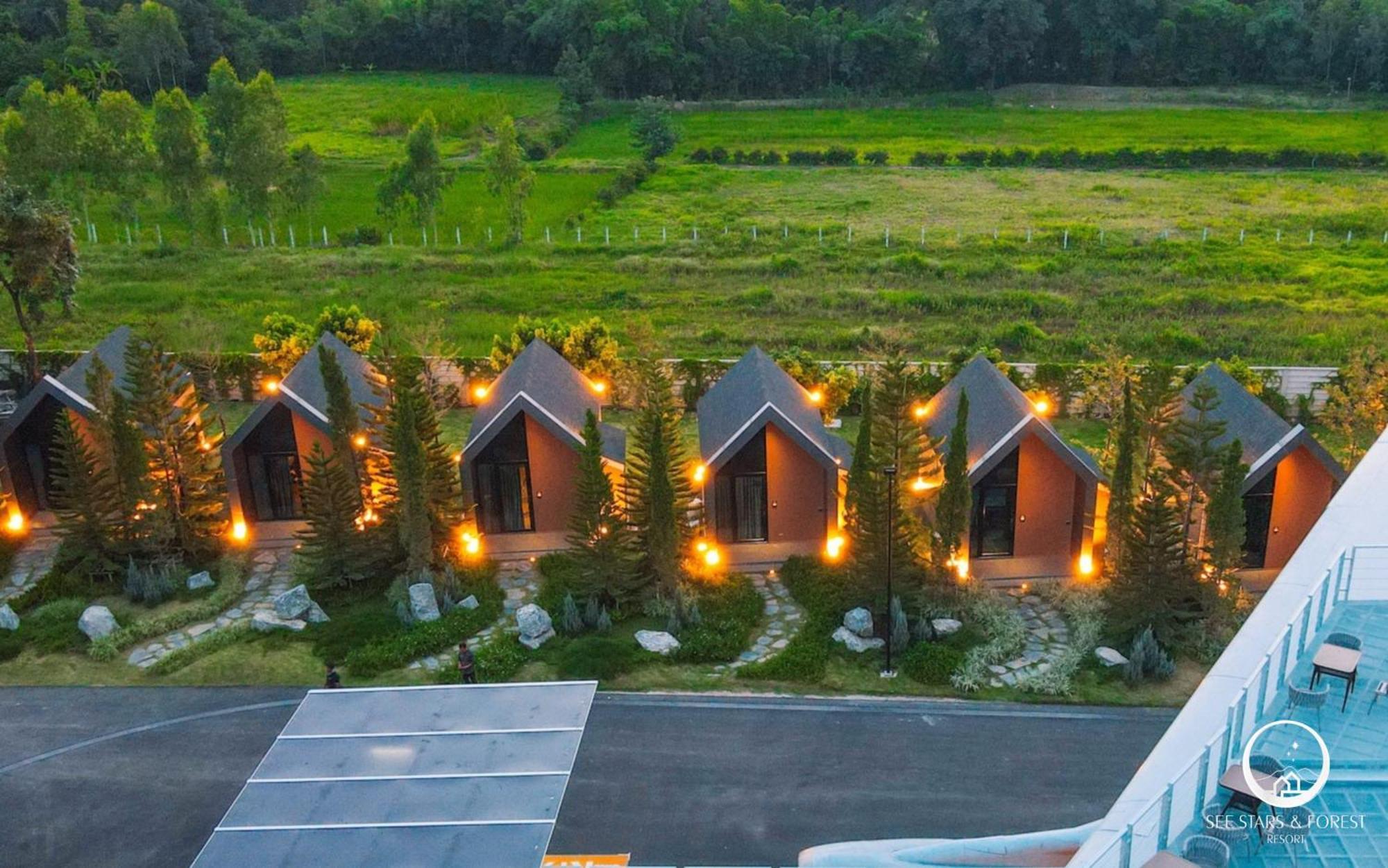 See Stars & Forest Resort อำเภอสว่างแดนดิน ภายนอก รูปภาพ